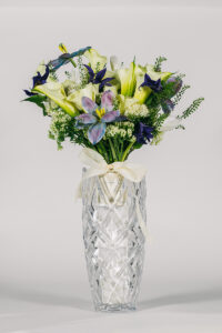 Wedding Bouquet in vase Easyshave Media
